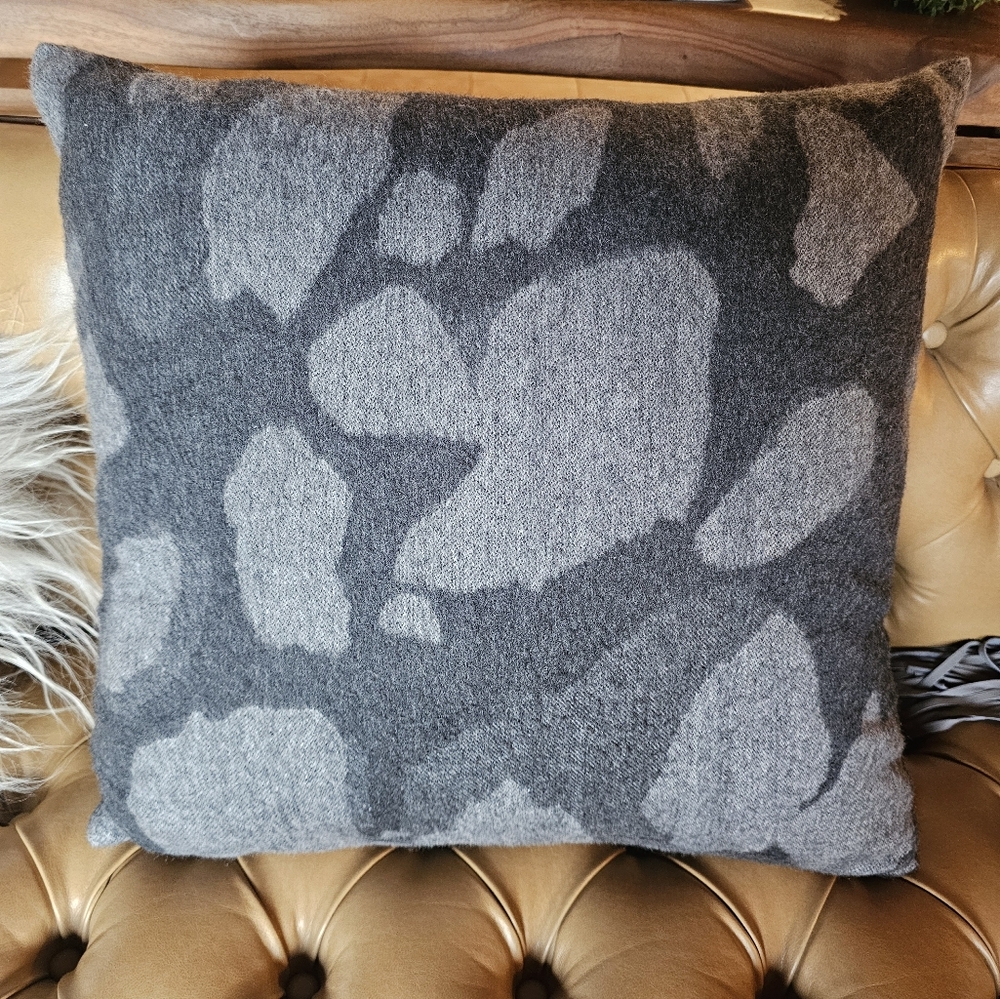 Burberry 100% Cashmere Cushion Cover With Feather Pillow